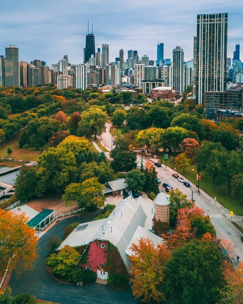 Lincoln Park Chicago in fall