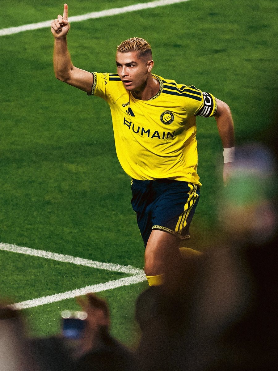 Cristiano Ronaldo 21 more goals