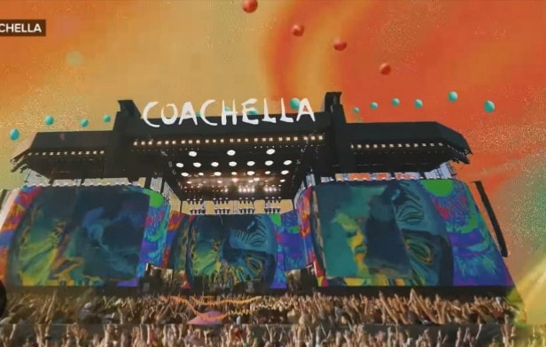 LISA performing on Coachella main stage (photo 2 of 2)