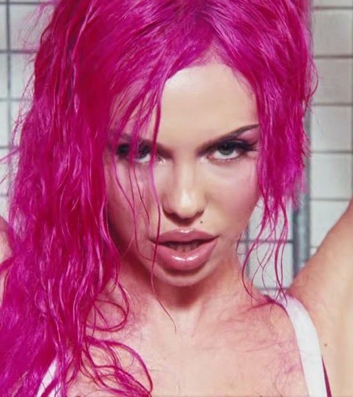 ADÉLA Nicole Kidman Spotify streams (photo 2 of 2)