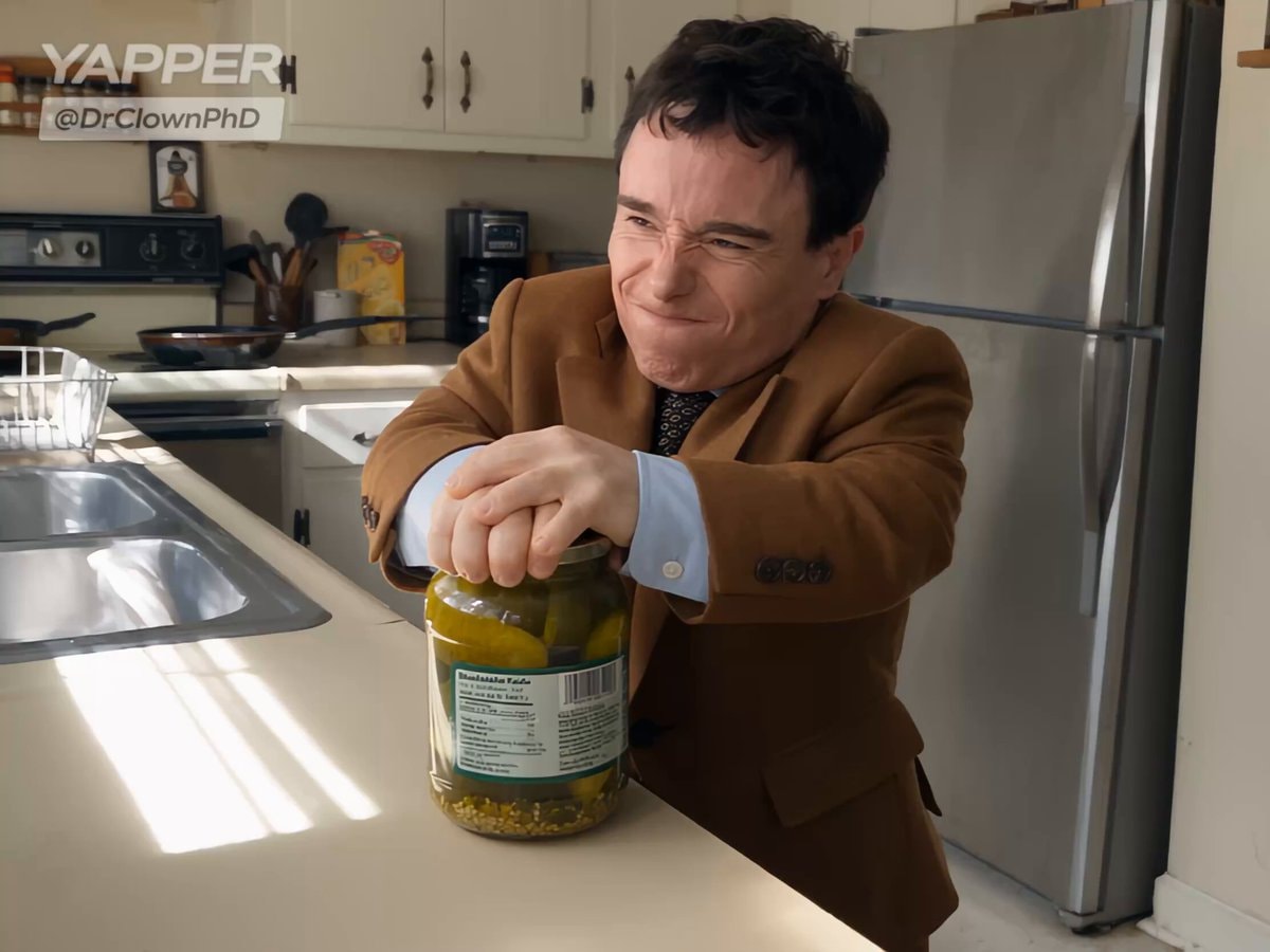 Elliot Page pickle jar struggle Elliot Page pickle jar struggle