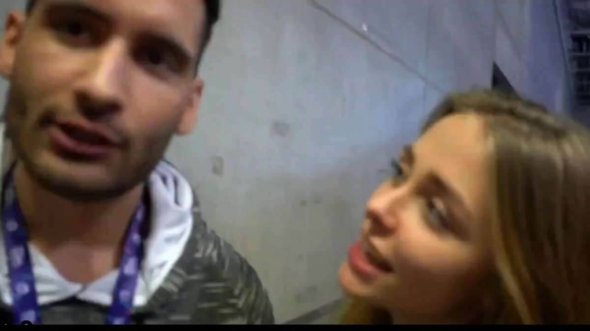 Destiny wife licks another man reaction