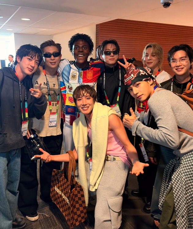BTS and IShowSpeed video hits 300 million views (photo 1 of 2)