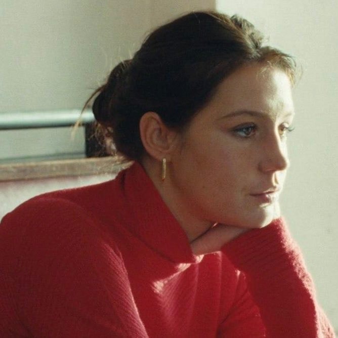 Adèle Exarchopoulos cast in The Brigands of Rattlecreek (photo 1 of 2)
