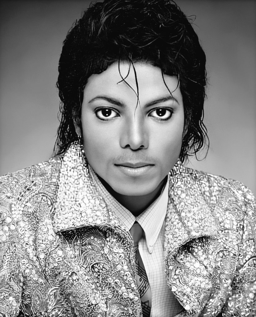 michael jackson birthday tribute (photo 1 of 2)