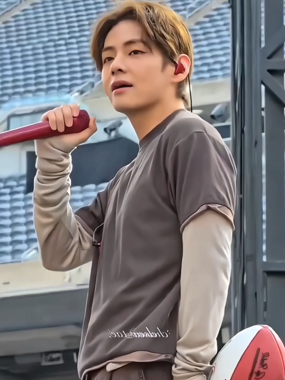 Taehyung stage visuals