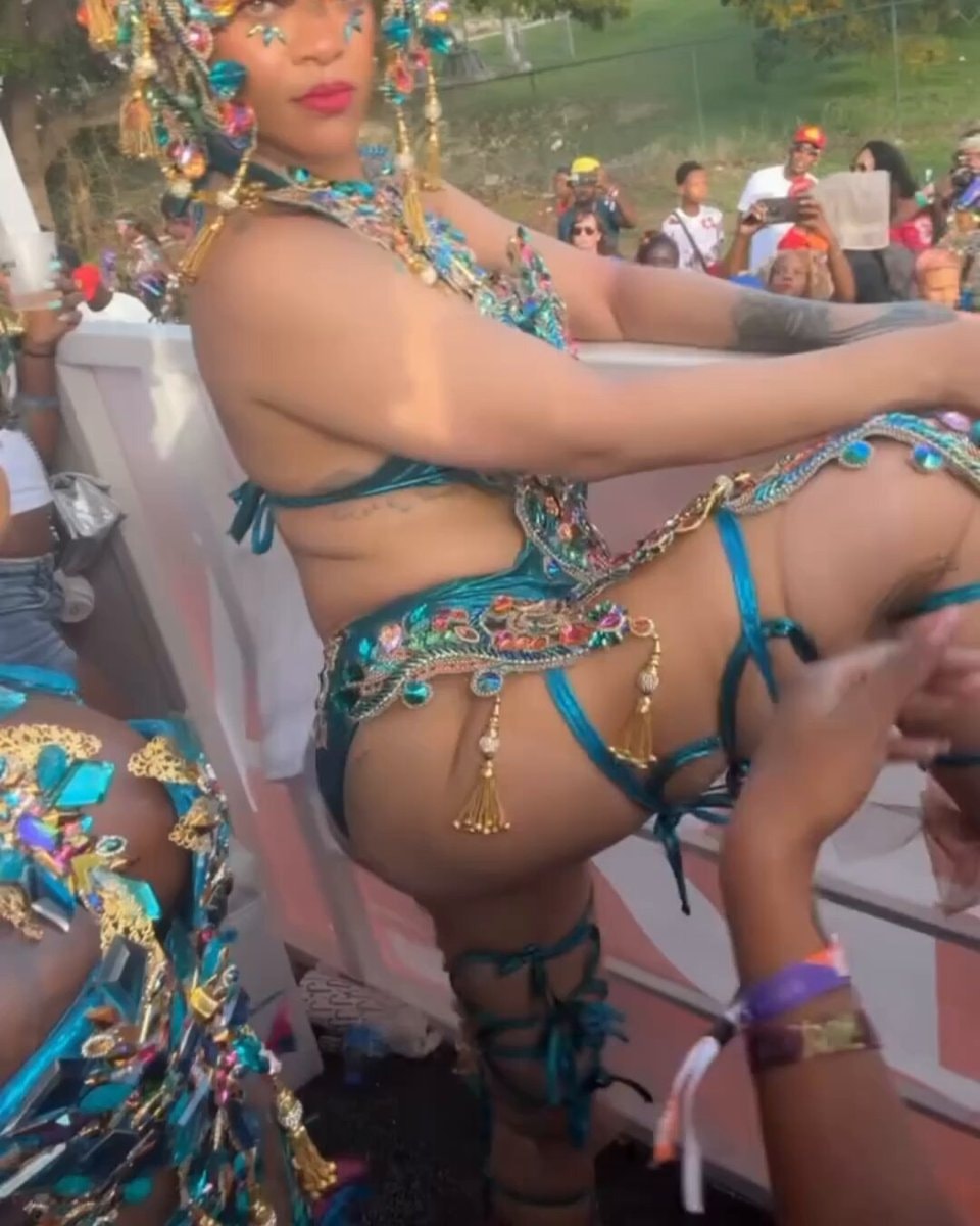 Rihanna still got it