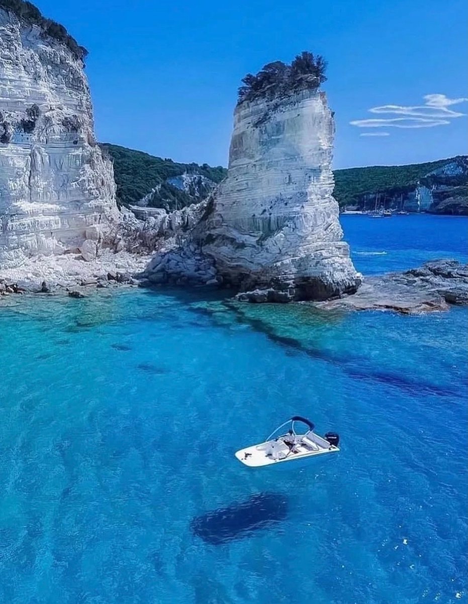 Zakynthos Greece summer (photo 2 of 2)