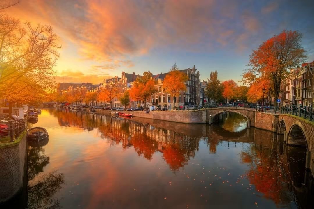 Amsterdam canal autumn
