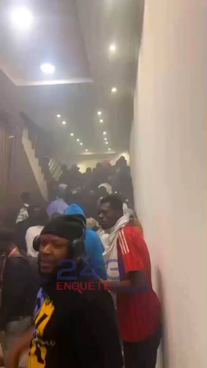 Chaotic party hall scene #Kinshasa