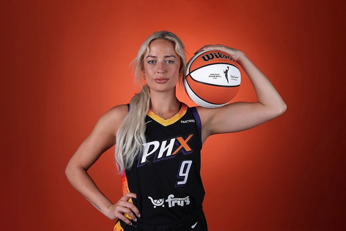 Sophie Cunningham Phoenix Mercury (photo 1 of 2)