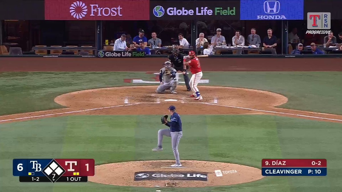 Elias Diaz grand slam