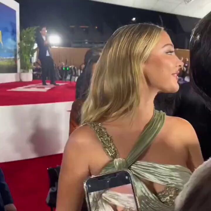 Madelyn Cline red carpet moment