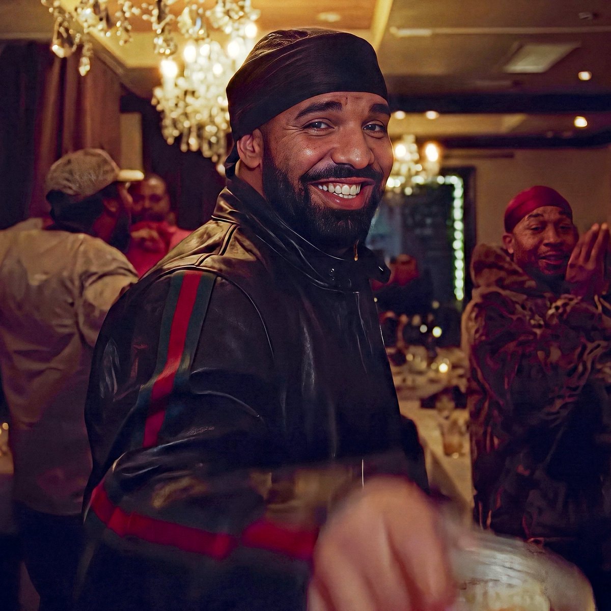 Drake 2 Hard 4 The Radio #1 Rhythmic Radio (photo 1 of 2)