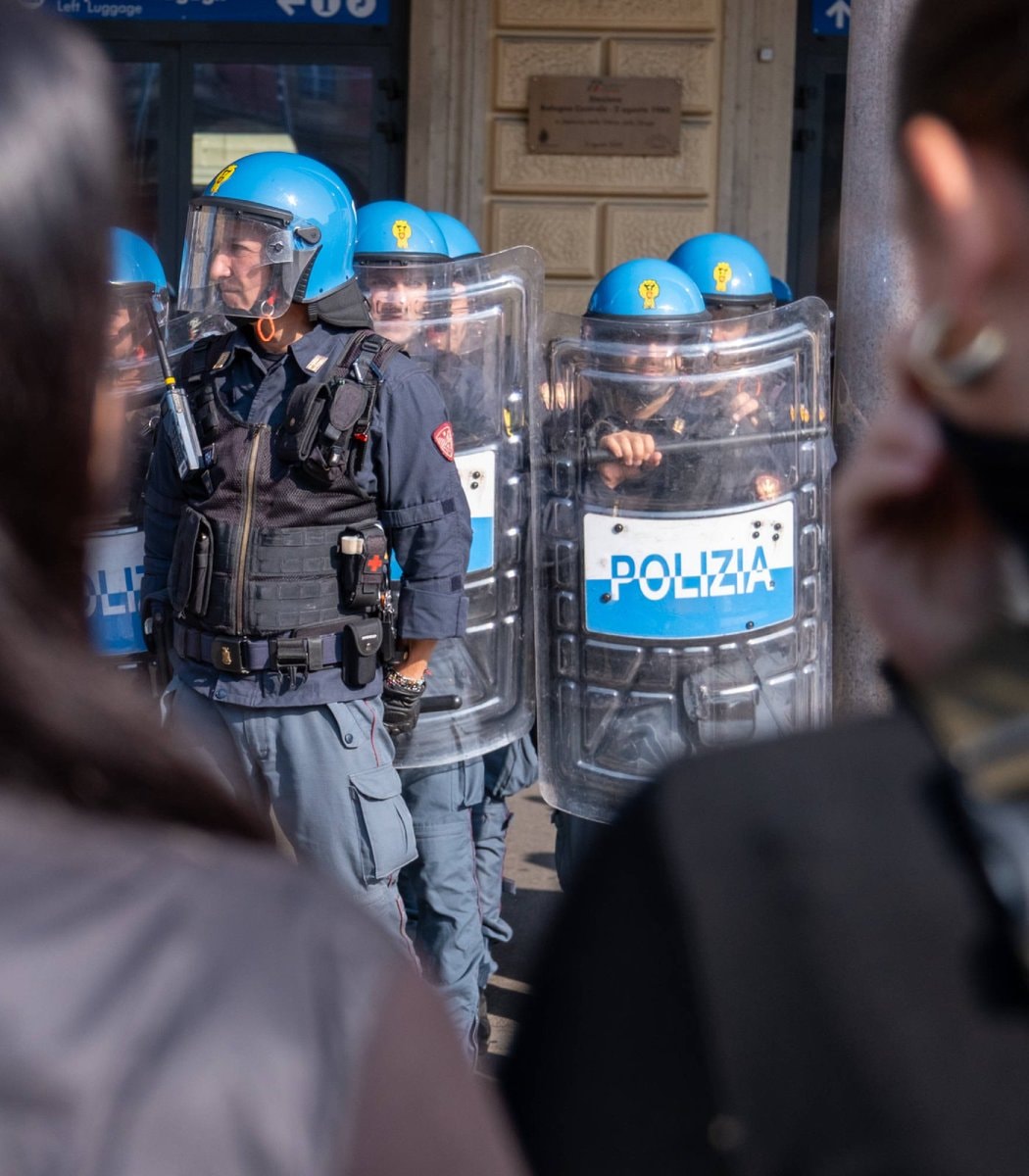 Italy protest regulations update (photo 2 of 2)