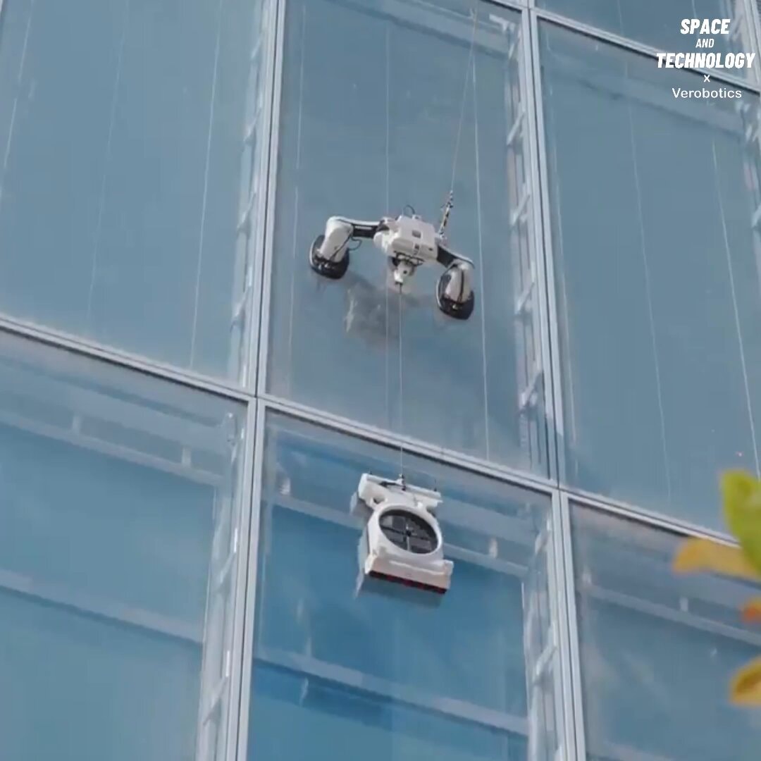 Verobotics robot climbs skyscraper