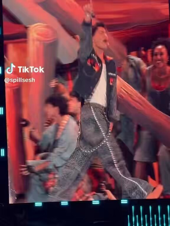 Camp Rock 3 cast performs at D23