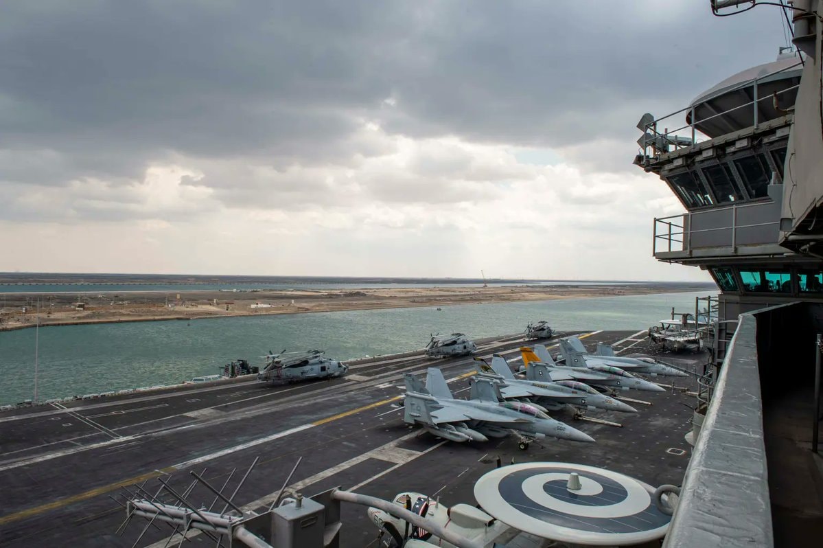 USS Dwight D. Eisenhower mishap off Virginia (photo 3 of 3) USS Dwight D. Eisenhower mishap off Virginia (photo 3 of 3)