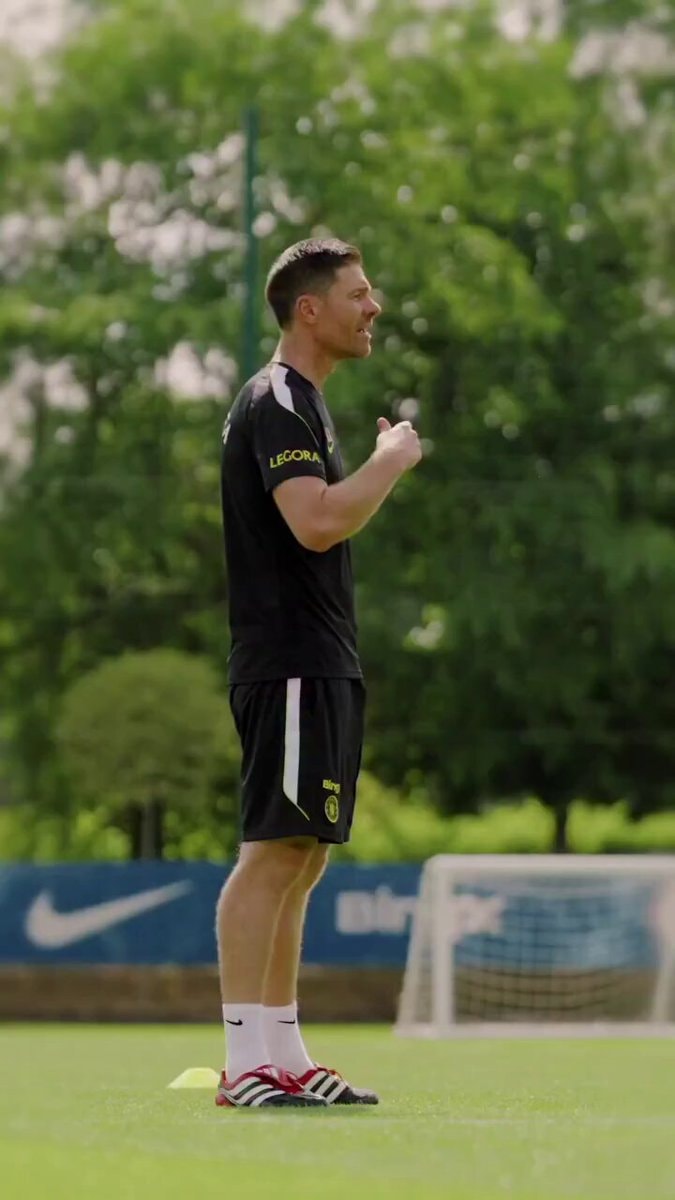 Xabi Alonso Chelsea first day