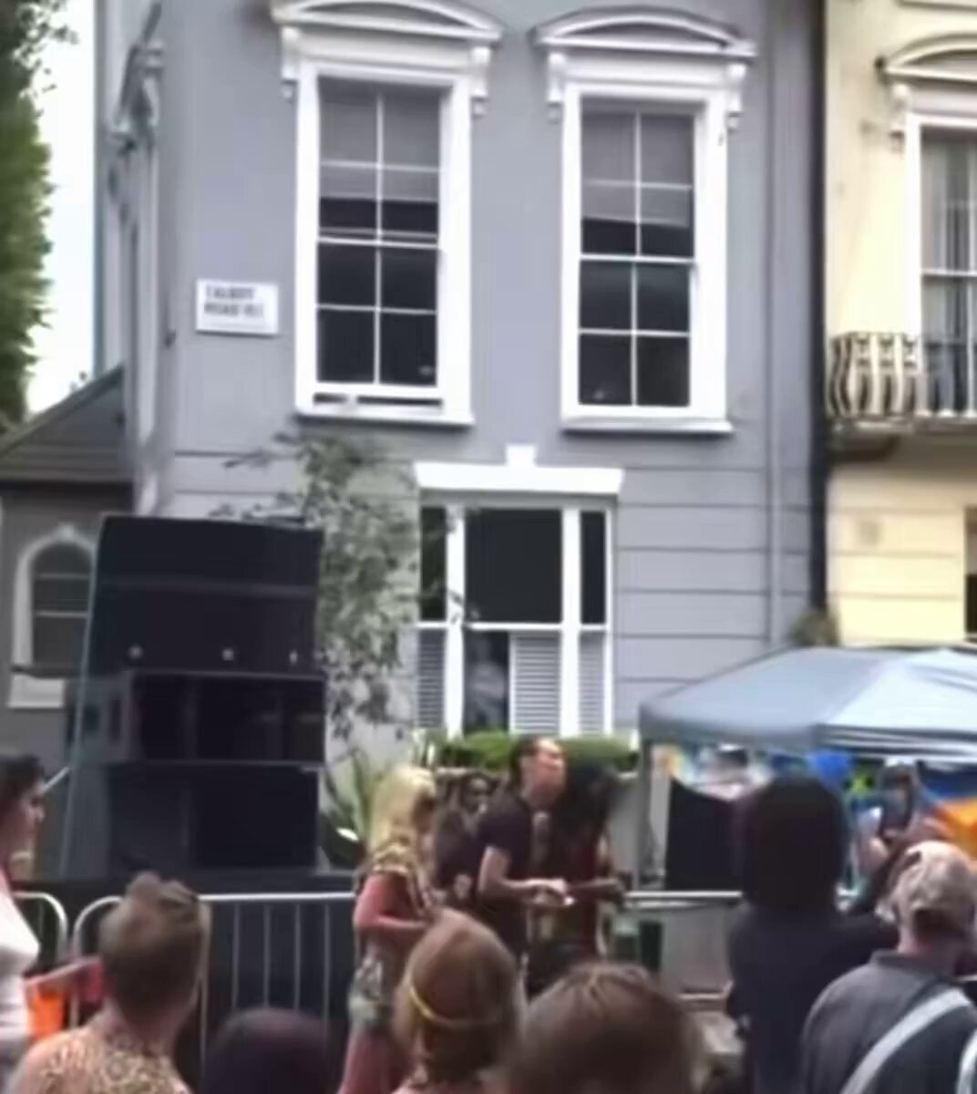 Talbot Road Hill street performance