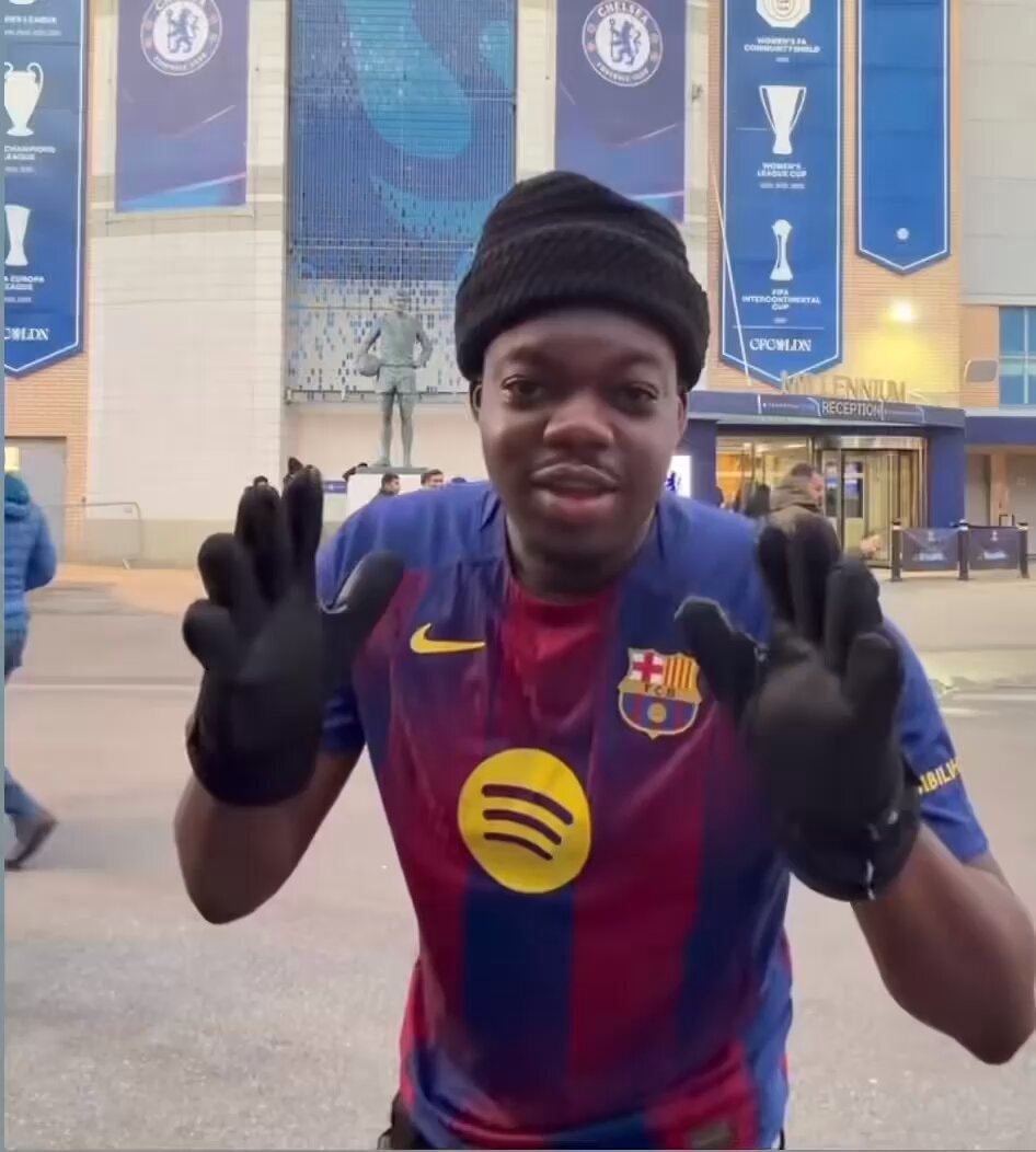 Barcelona jersey man shaving question