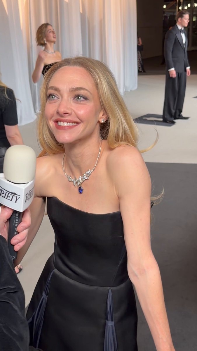 Amanda Seyfried on Elizabeth Holmes