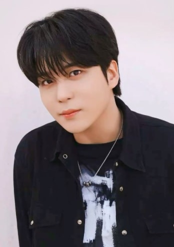 Jongho 26th birthday ATEEZ (photo 2 of 2)
