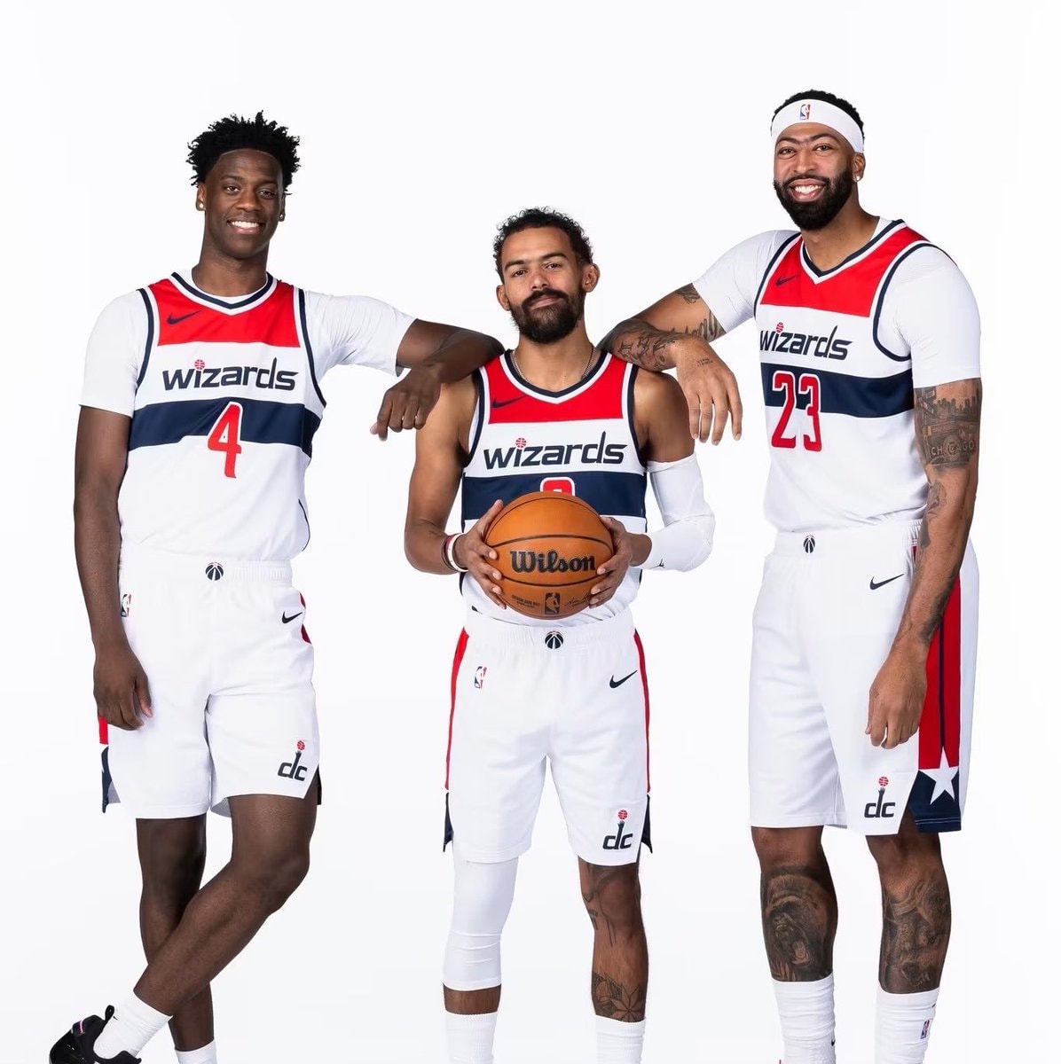 Wizards Big 3 posing together