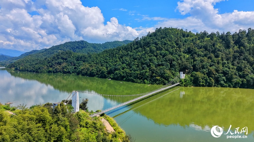 Yangming Lake National Wetland Park (photo 3 of 4)