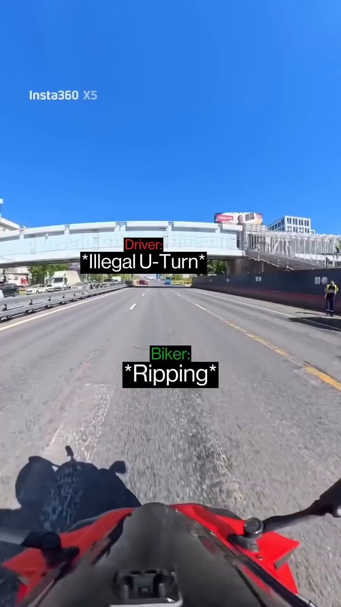 Insta360 X5 illegal U-turn Insta360 X5 illegal U-turn