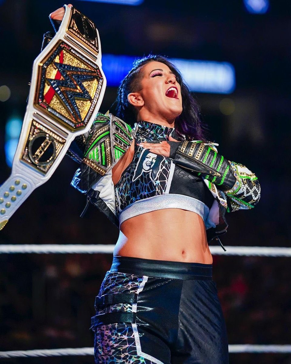 Bayley WWE contract update via Dave Meltzer
