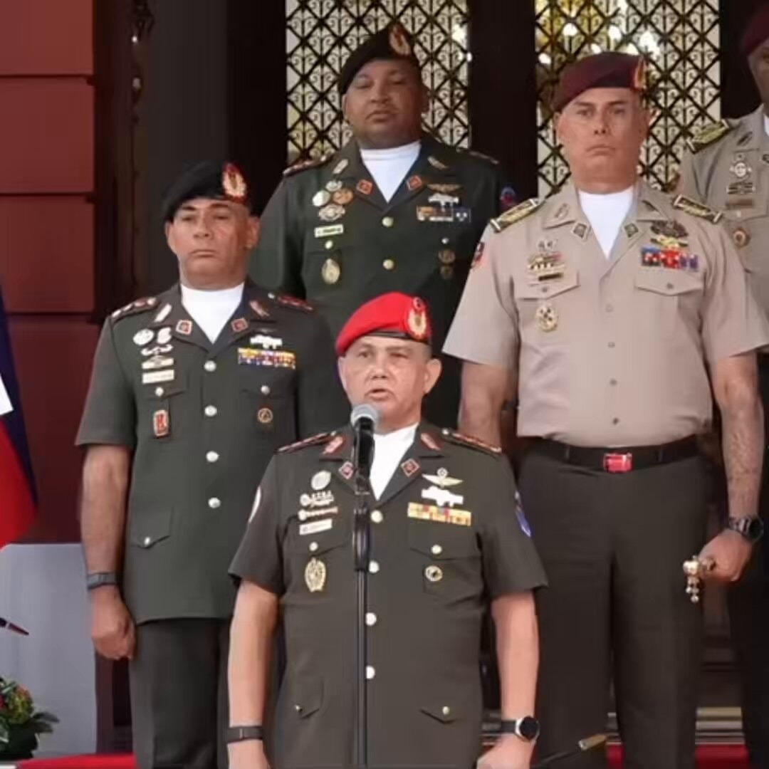 Venezuelan High Military Command energy deal