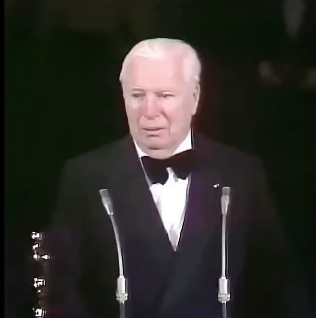 Charlie Chaplin Oscars applause rule
