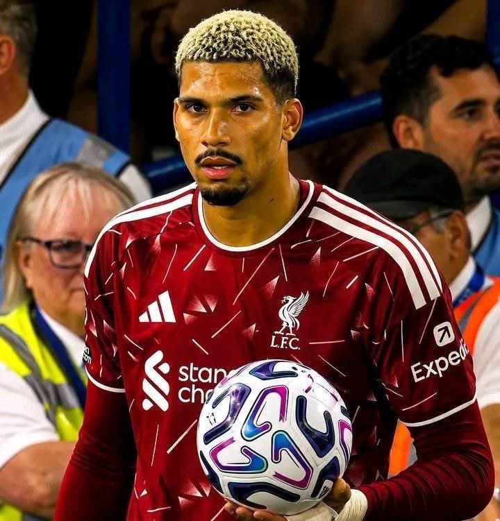 Araujo Liverpool Barca Champions League