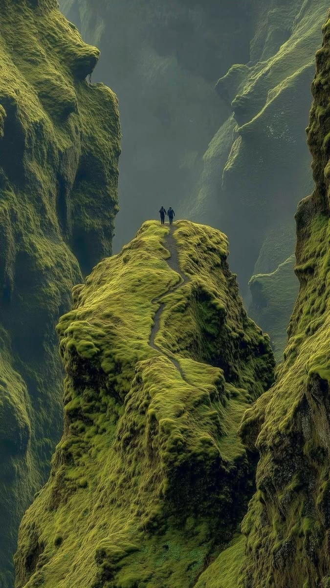 Middle Earth castle mountain riders (photo 4 of 4)