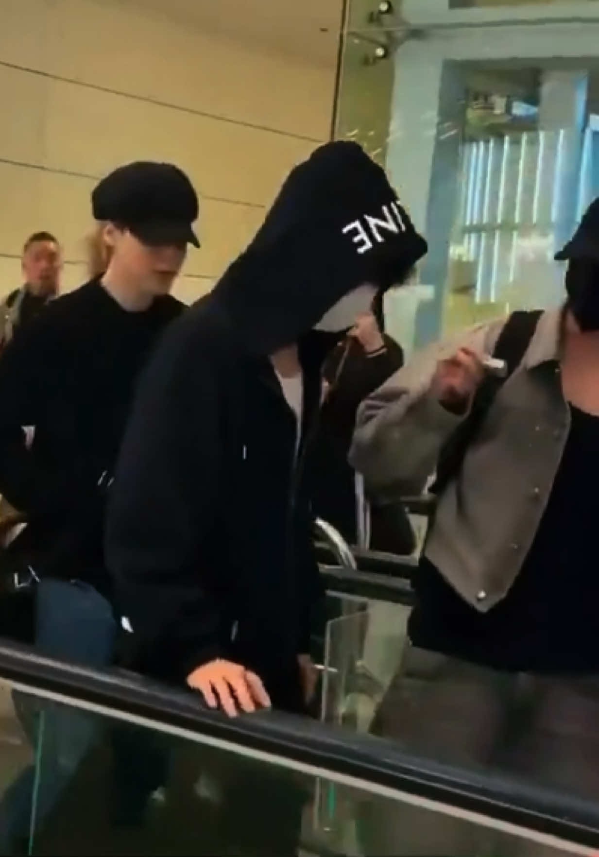 BTS Jungkook tiny camera moment