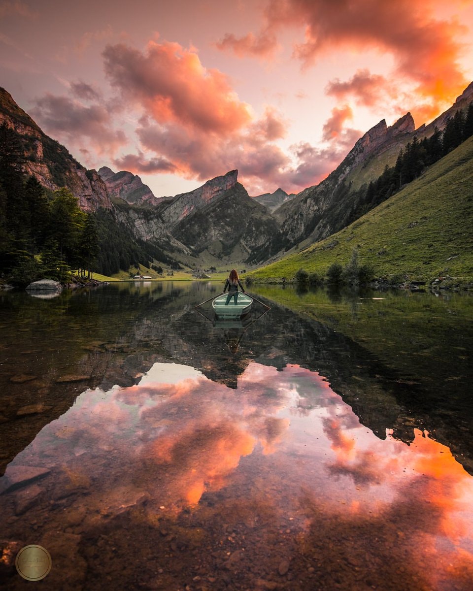 Dolomites Italy sunset 🇮🇹 (photo 2 of 3)