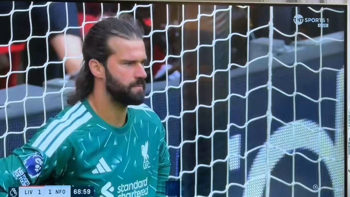 Van Dijk McAtee tissue moment