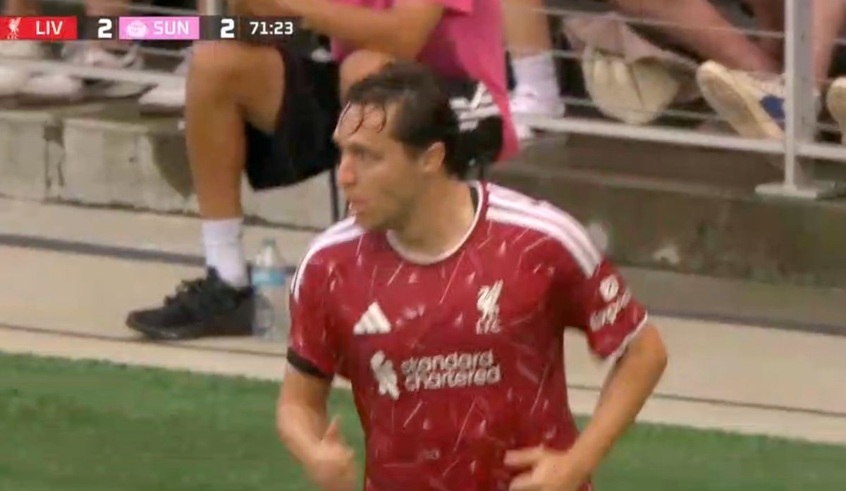 Liverpool 3-2 Sunderland, Federico Chiesa scores