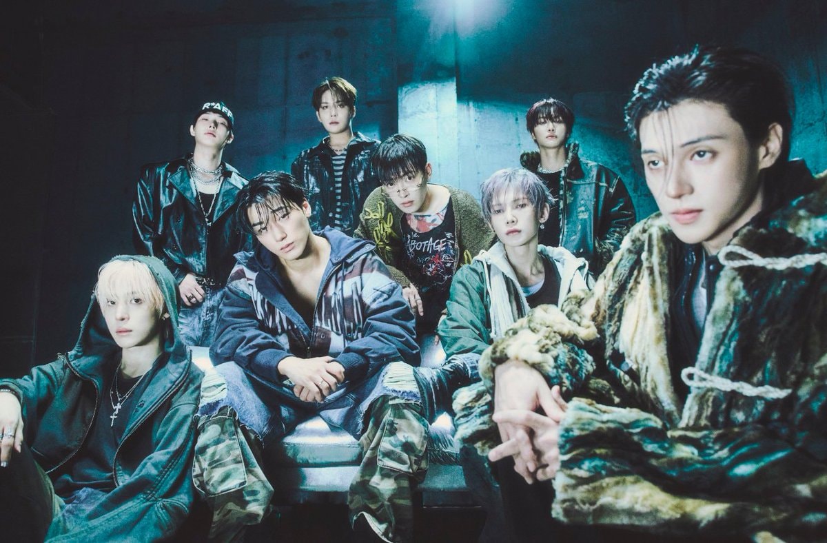 ATEEZ Golden Hour: Part 6 photos