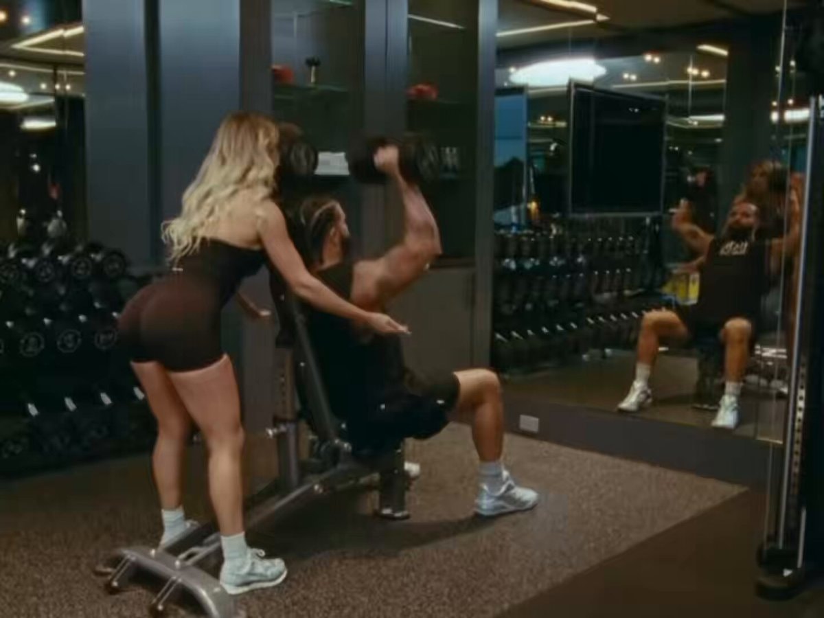 Drake FOMO livestream workout