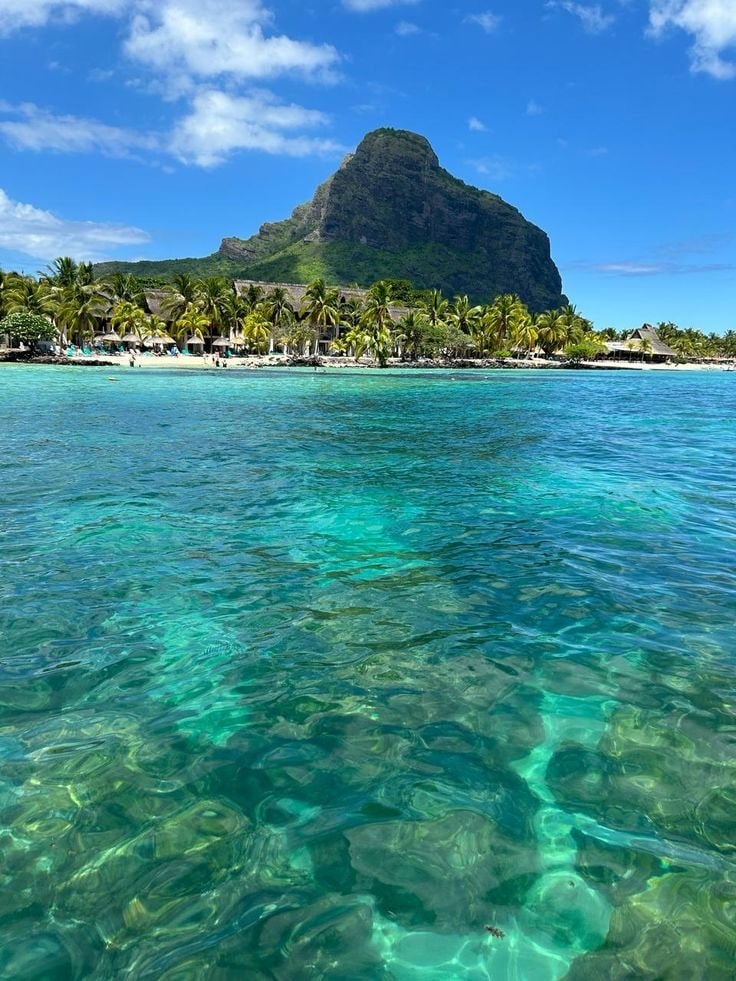 Le Morne Mauritius beach