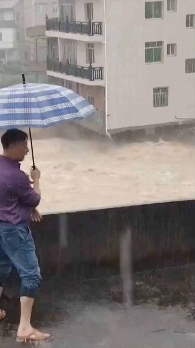 Typhoon Saudel flooding in Putian