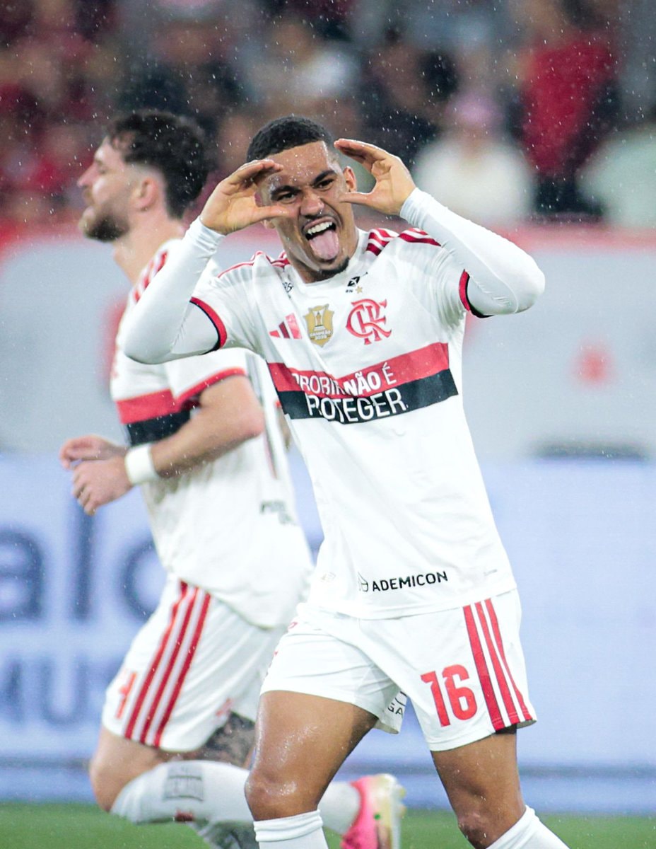 Samuel Lino Pedro Flamengo 2025