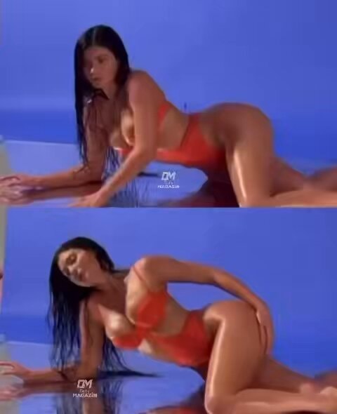 Kylie Jenner red bikini photoshoot Kylie Jenner red bikini photoshoot