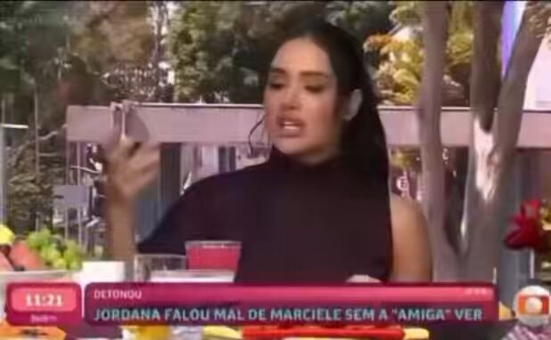 Jordana talks dishwashing deal