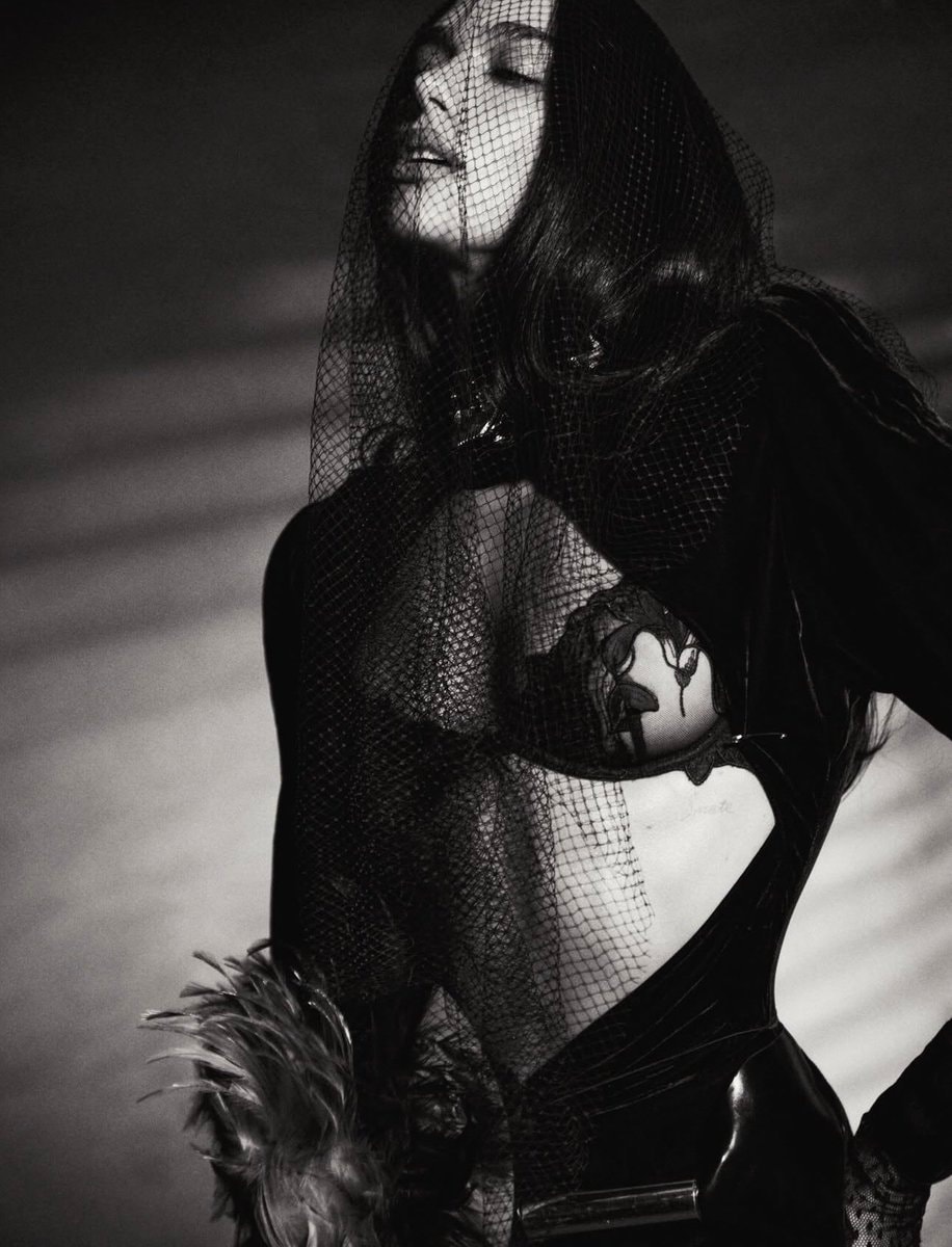 Dua Lipa Vogue Italia (photo 1 of 2)