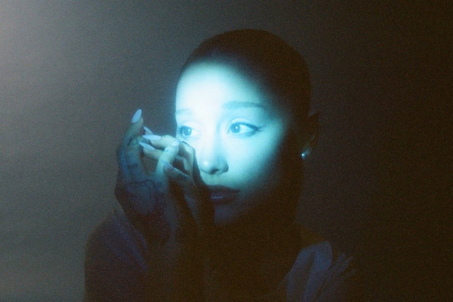 Ariana Grande eternal sunshine tour (photo 1 of 2)