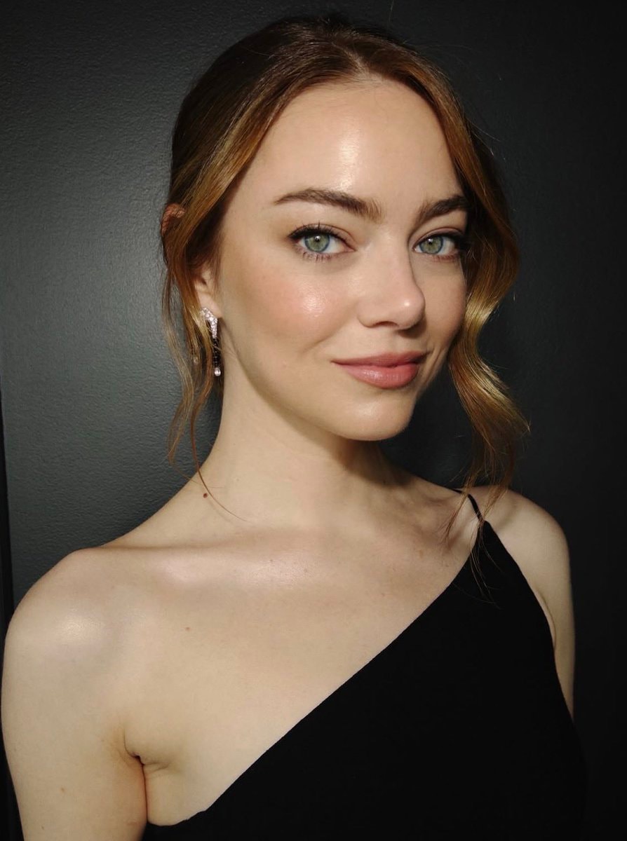 Emma Stone stunning photo