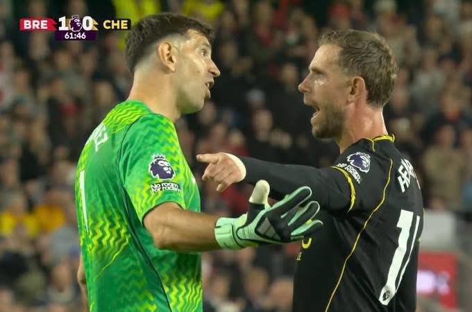 Goalkeeper face-off Goalkeeper face-off